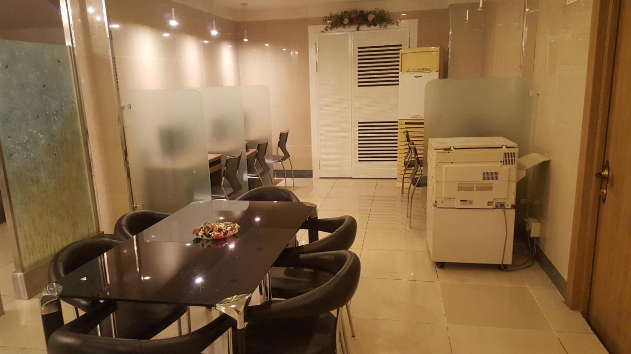 Changwon Olympic Hotel الغرفة الصورة